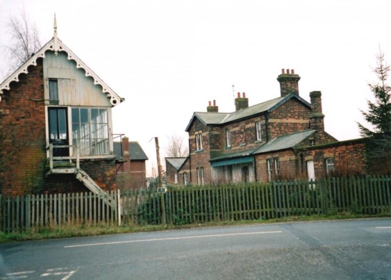 Cowbit Cowbit, Railway Station - Society for Lincolnshire History & Archaeology